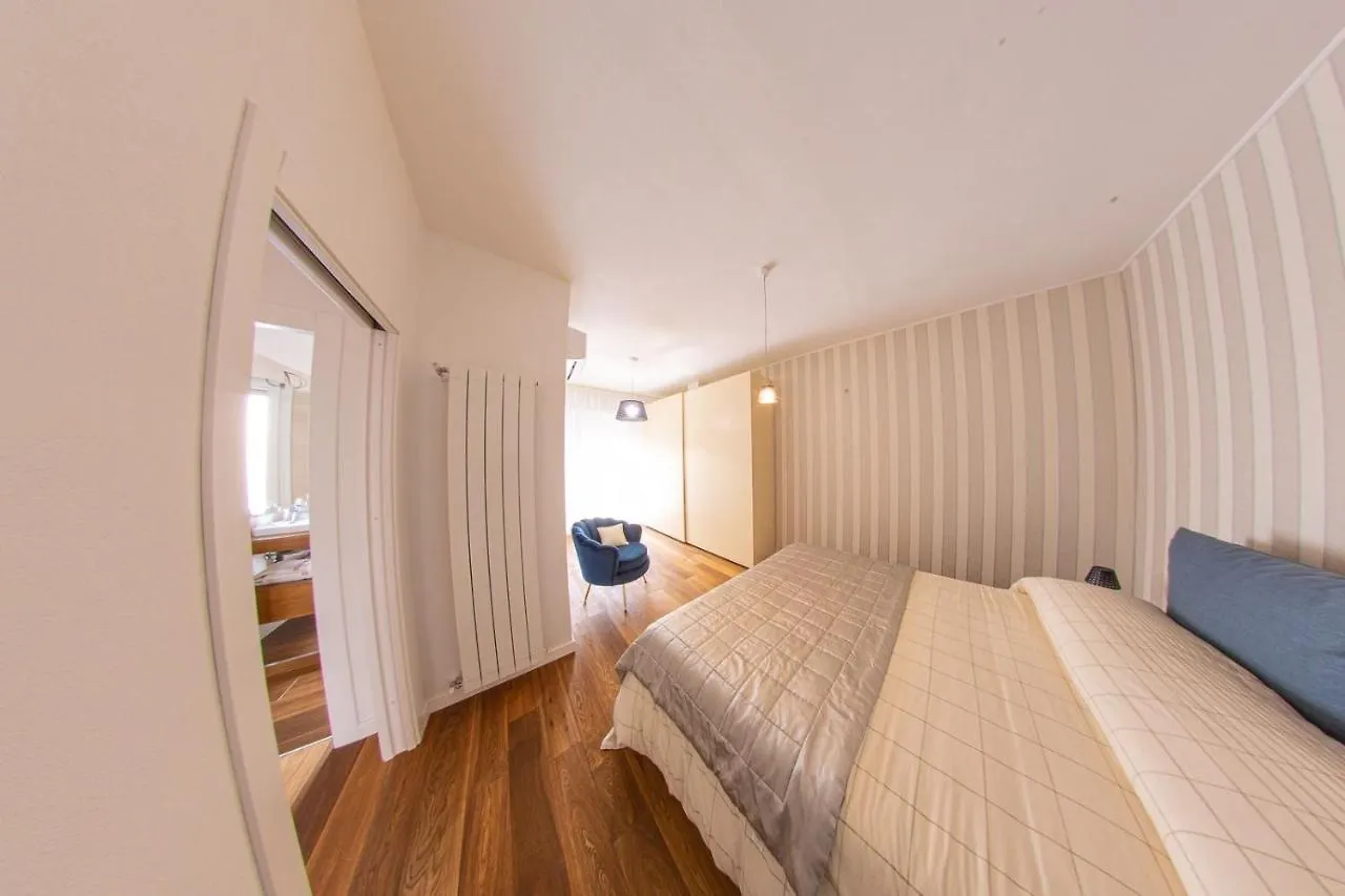 Figoli Guesthouse 오리스타노